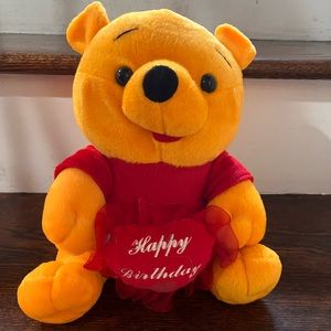 "Happy Birthday" Winnie the Pooh peluche